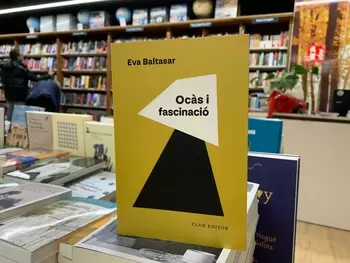 Presentem la nova novel·la d'Eva Baltasar! 'Ocàs i fascinació', publicat per Club Editor.